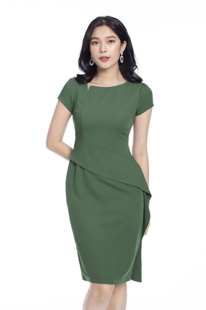 Đầm công sở sang trọng và đẳng cấp được nhiều quý cô lựa chọn