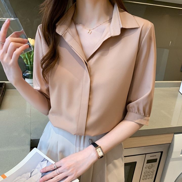Có đa dạng các mẫu áo sơ mi tay lỡ Hàn Quốc phù hợp với vóc dáng người mặc