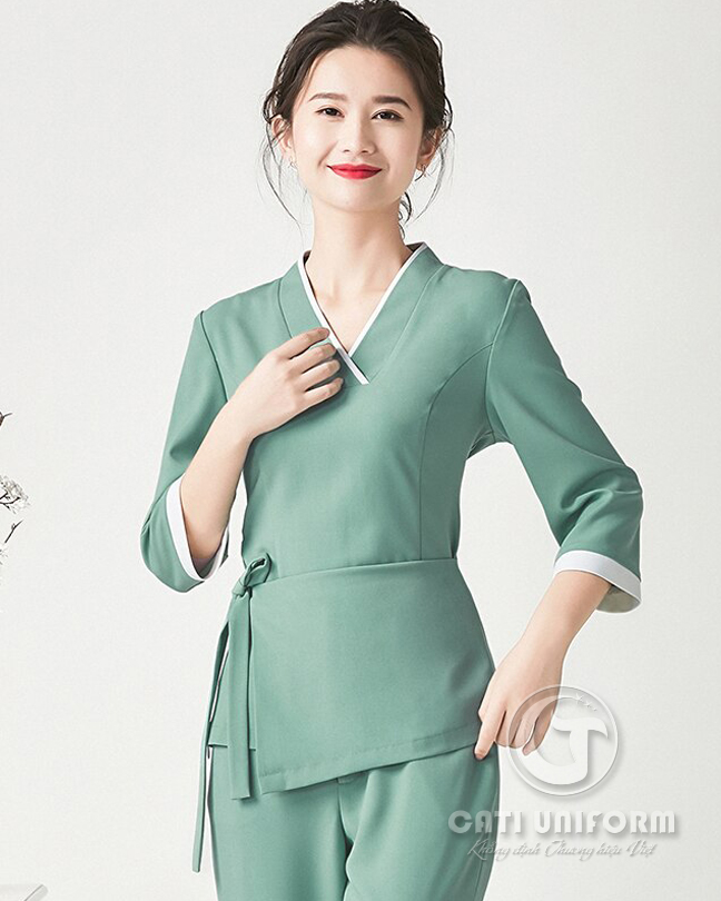 Mẫu áo đồng phục spa tay lỡ