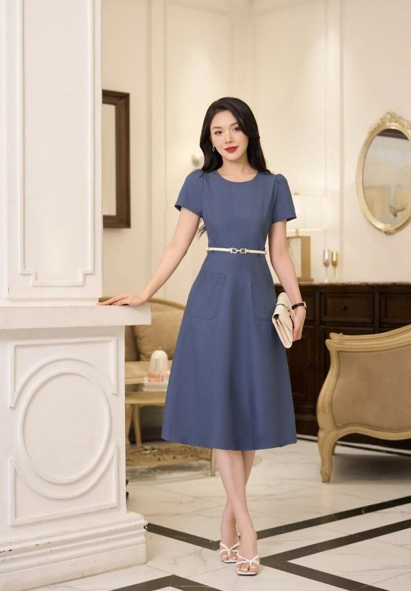 Mẫu váy đồng phục công sở thanh lịch, hiện đại 