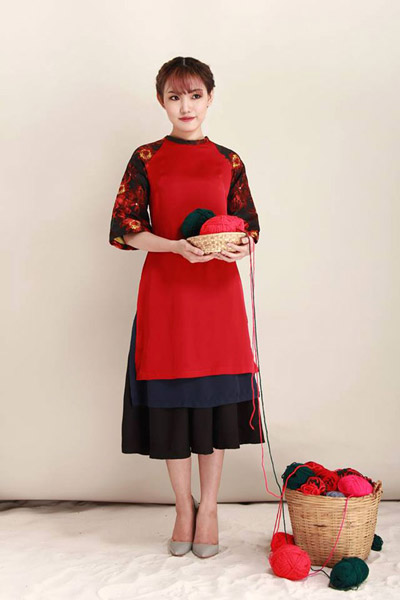 Cách mix áo len với chân váy dài cho cô nàng khí chất - Shopee Blog